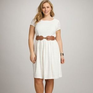Dressbarn eyelet lace belted fully lined dress size 10